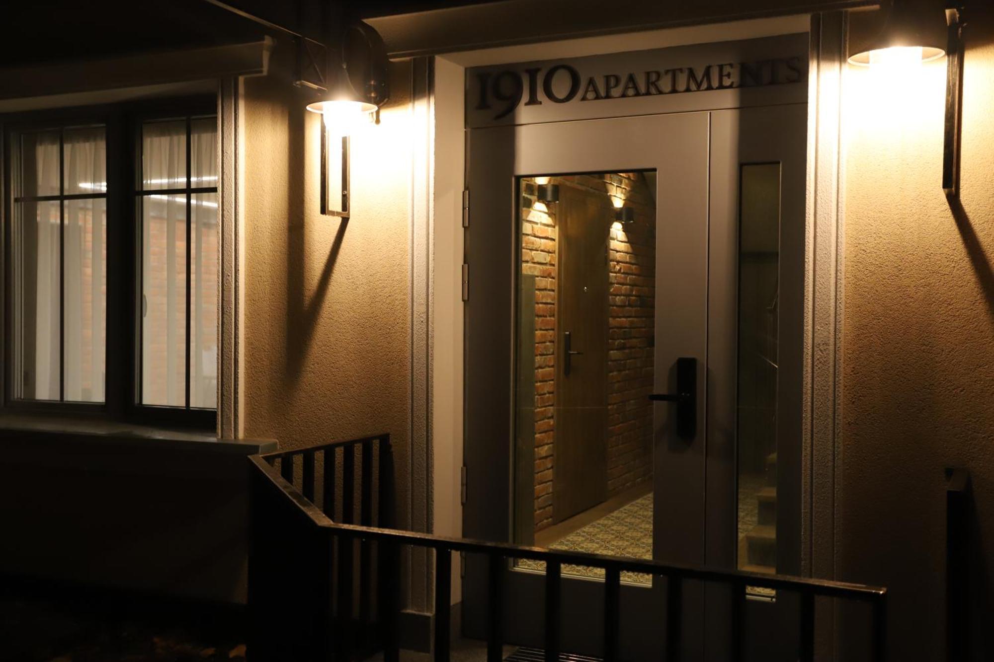 1910 Apartments クライペダ エクステリア 写真